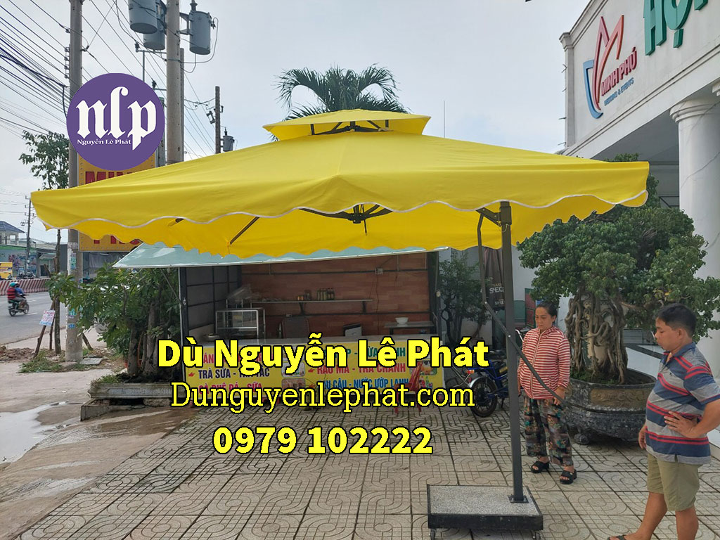 Dù che nắng lệch tâm Dù che nắng lệch tâm