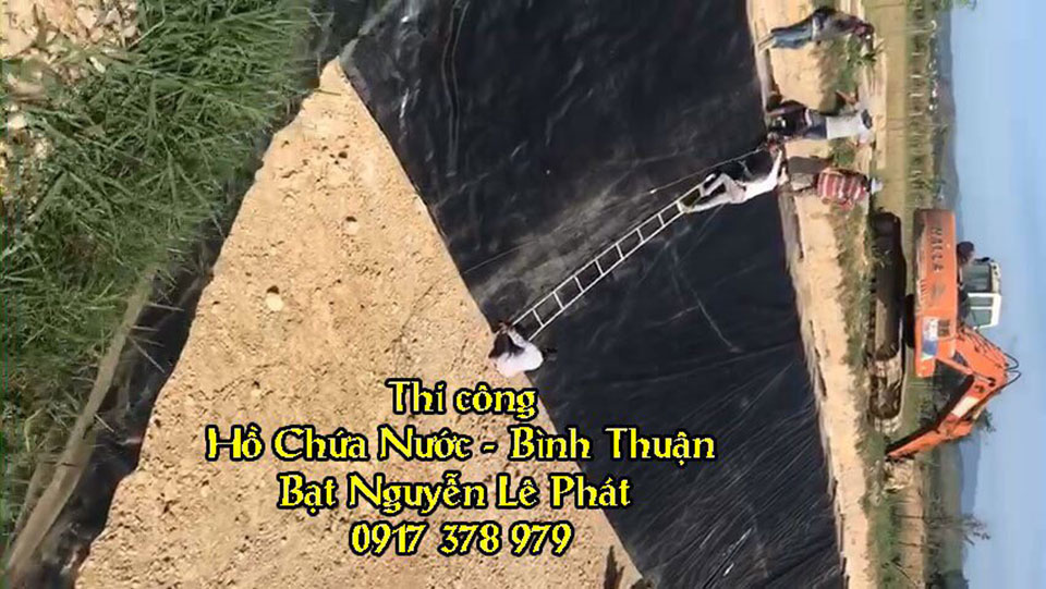 Lót bạt ao hồ nuôi cá tại Tây Ninh